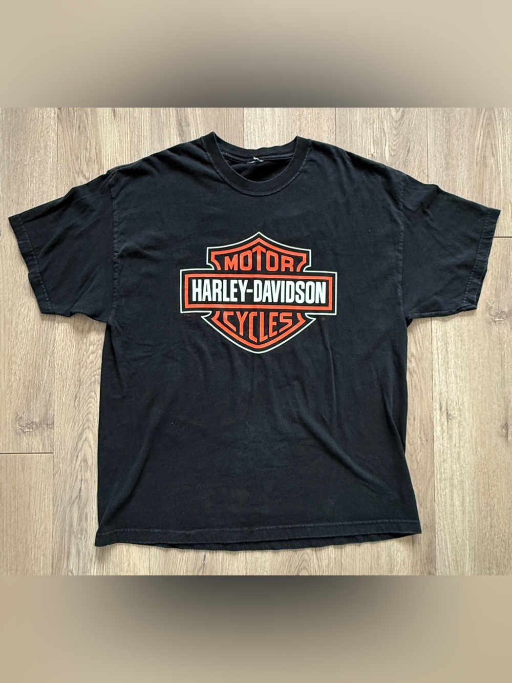 Vtg 2001 Harley-Davidson Black/Orange T-Shirt Sheltons Smithfield NC Size XL